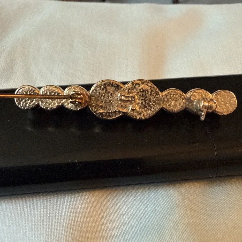 Faux Pearl & Faux Diamond Gold-Tone Brooch-Costume Jewelry